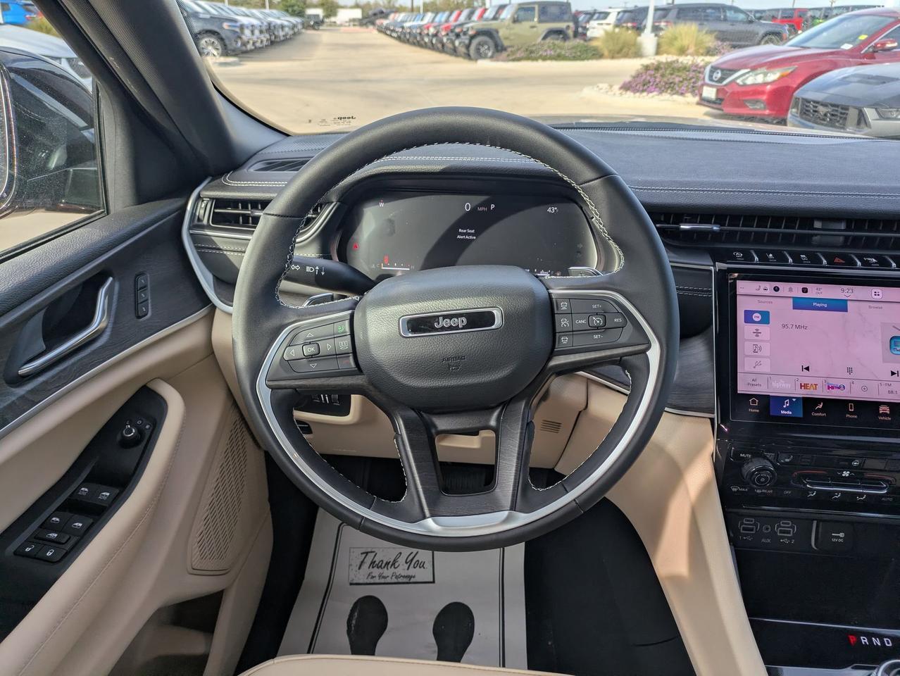 2025 Jeep Grand Cherokee Limited Castroville TX