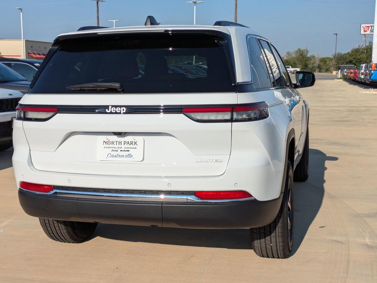 2025 Jeep Grand Cherokee Limited Castroville TX
