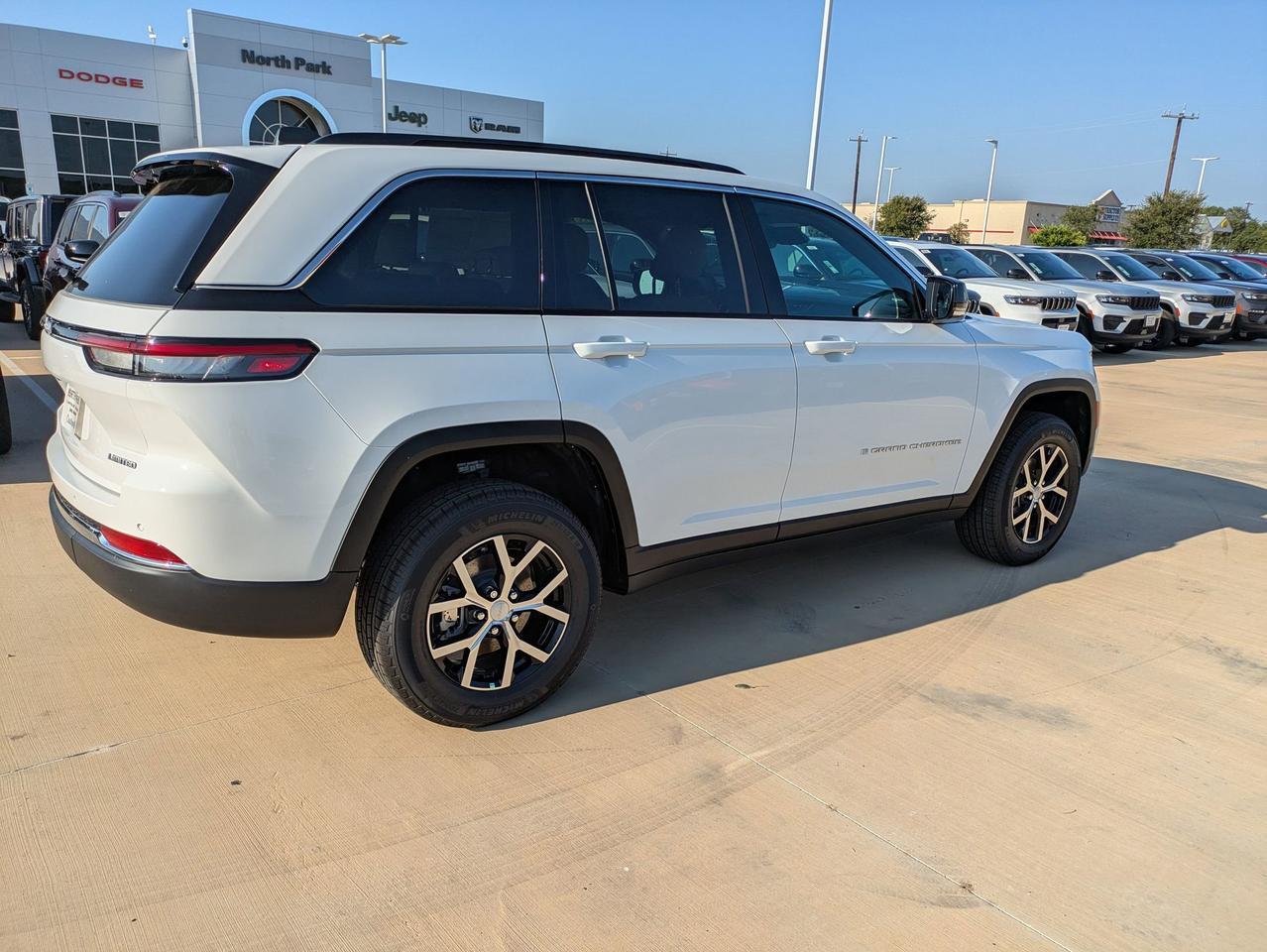 2025 Jeep Grand Cherokee Limited Castroville TX