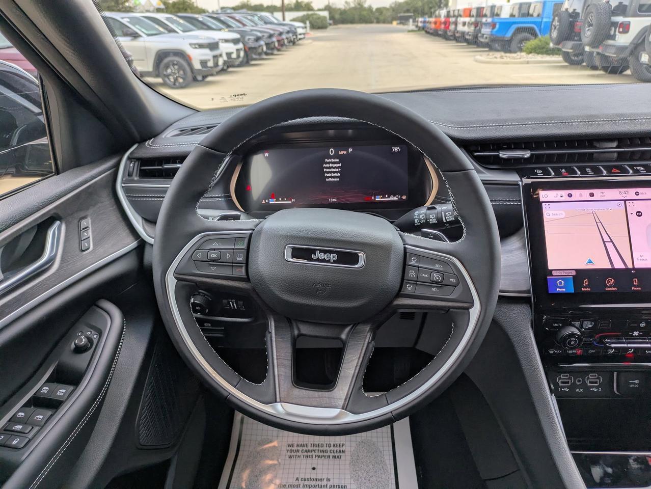 2025 Jeep Grand Cherokee Limited Castroville TX