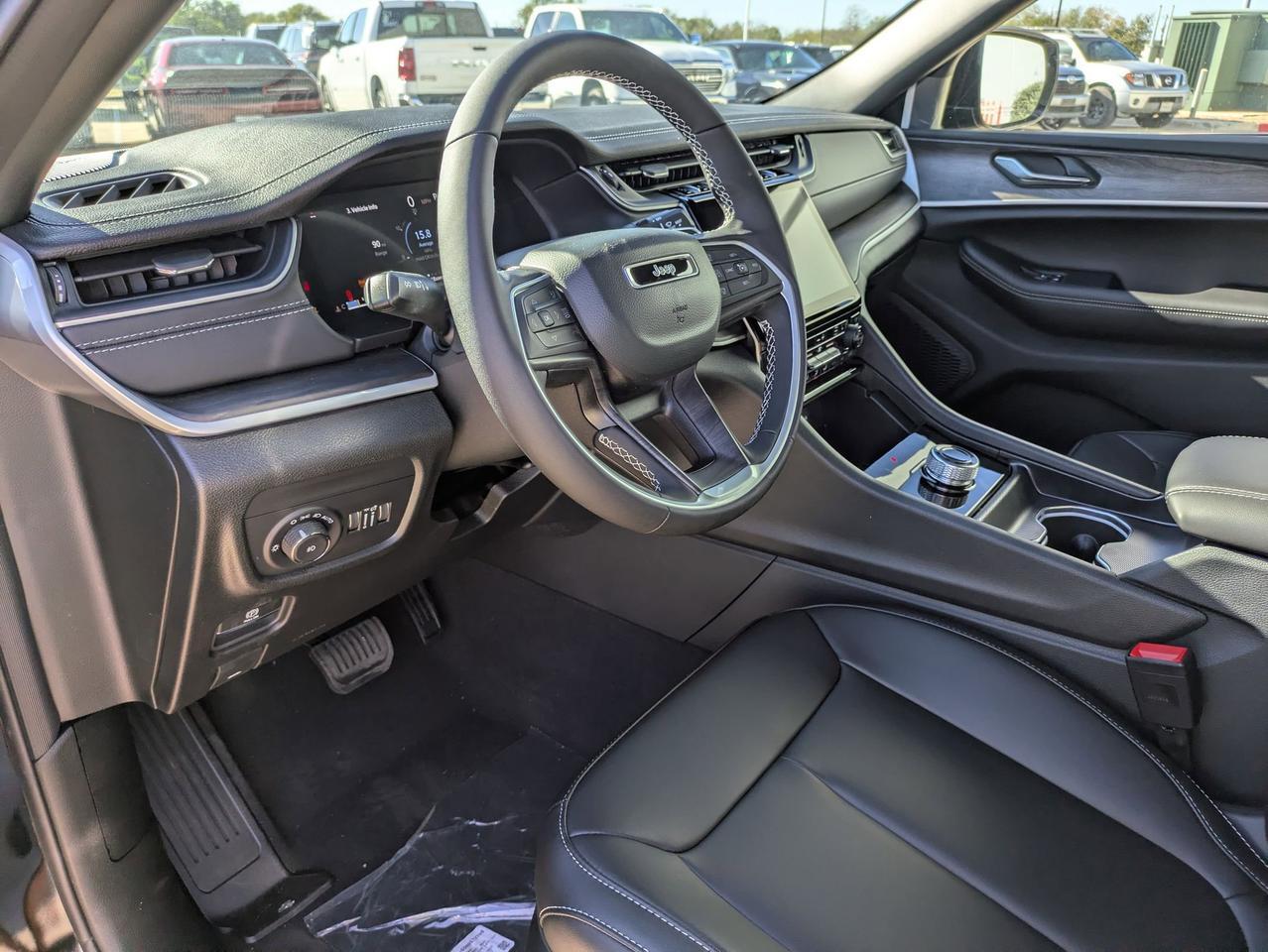 2025 Jeep Grand Cherokee Limited Castroville TX