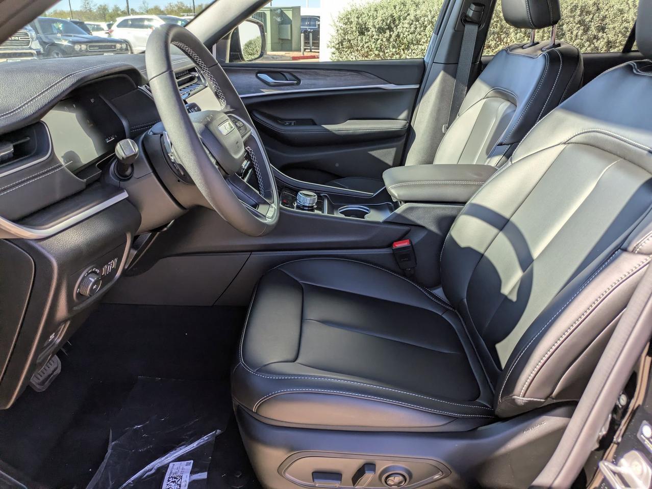 2025 Jeep Grand Cherokee Limited Castroville TX