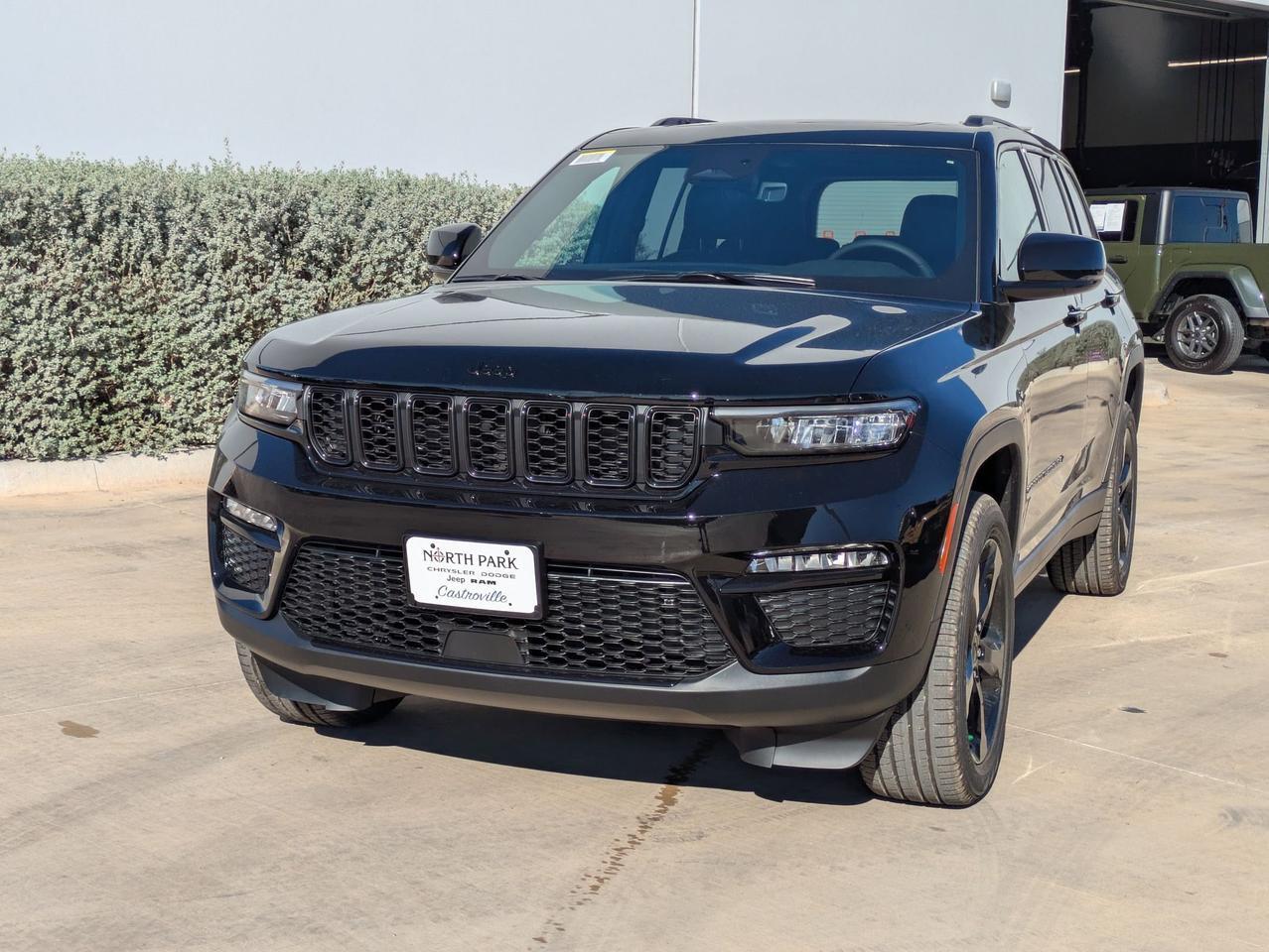 2025 Jeep Grand Cherokee Limited Castroville TX