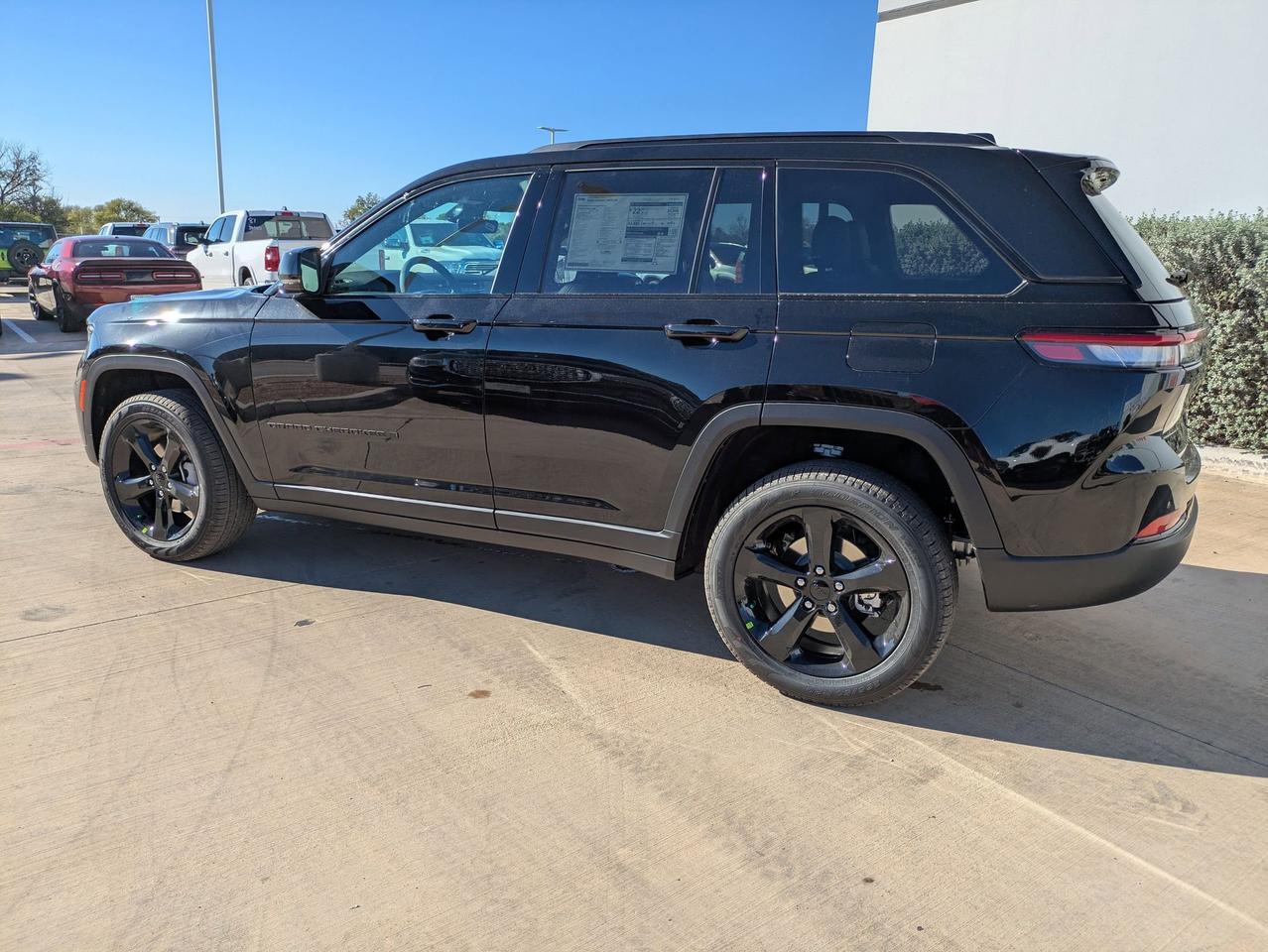 2025 Jeep Grand Cherokee Limited Castroville TX