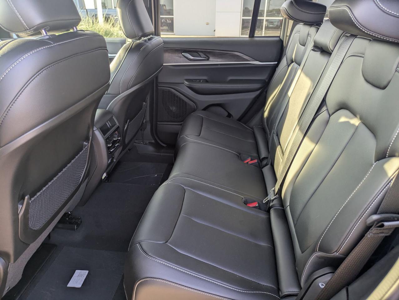 2025 Jeep Grand Cherokee Limited Castroville TX