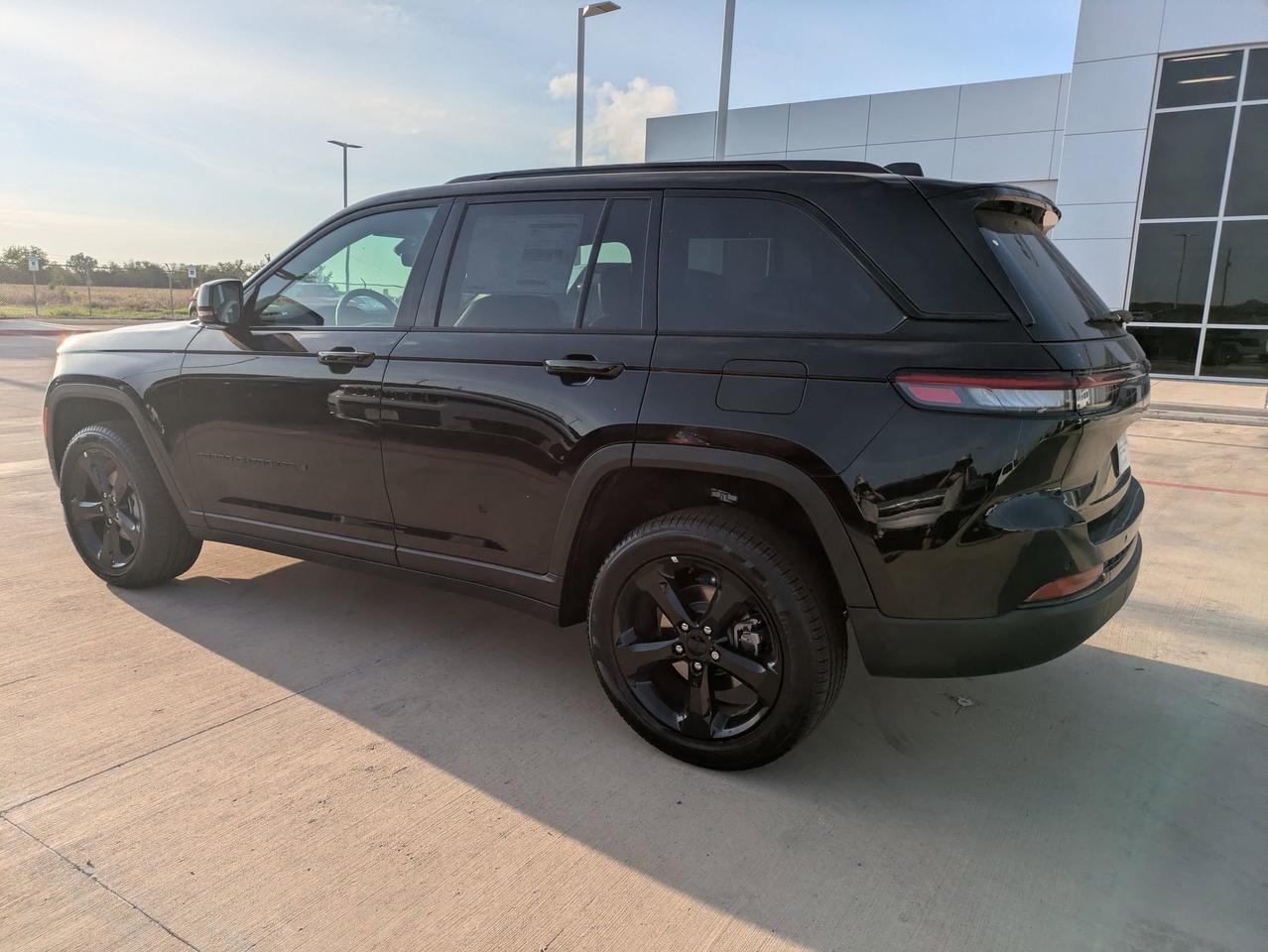 2025 Jeep Grand Cherokee Limited Castroville TX