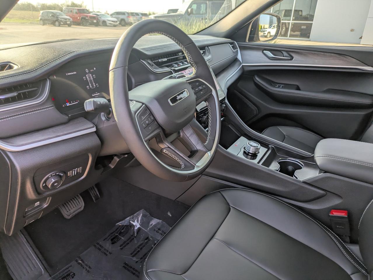 2025 Jeep Grand Cherokee Limited Castroville TX
