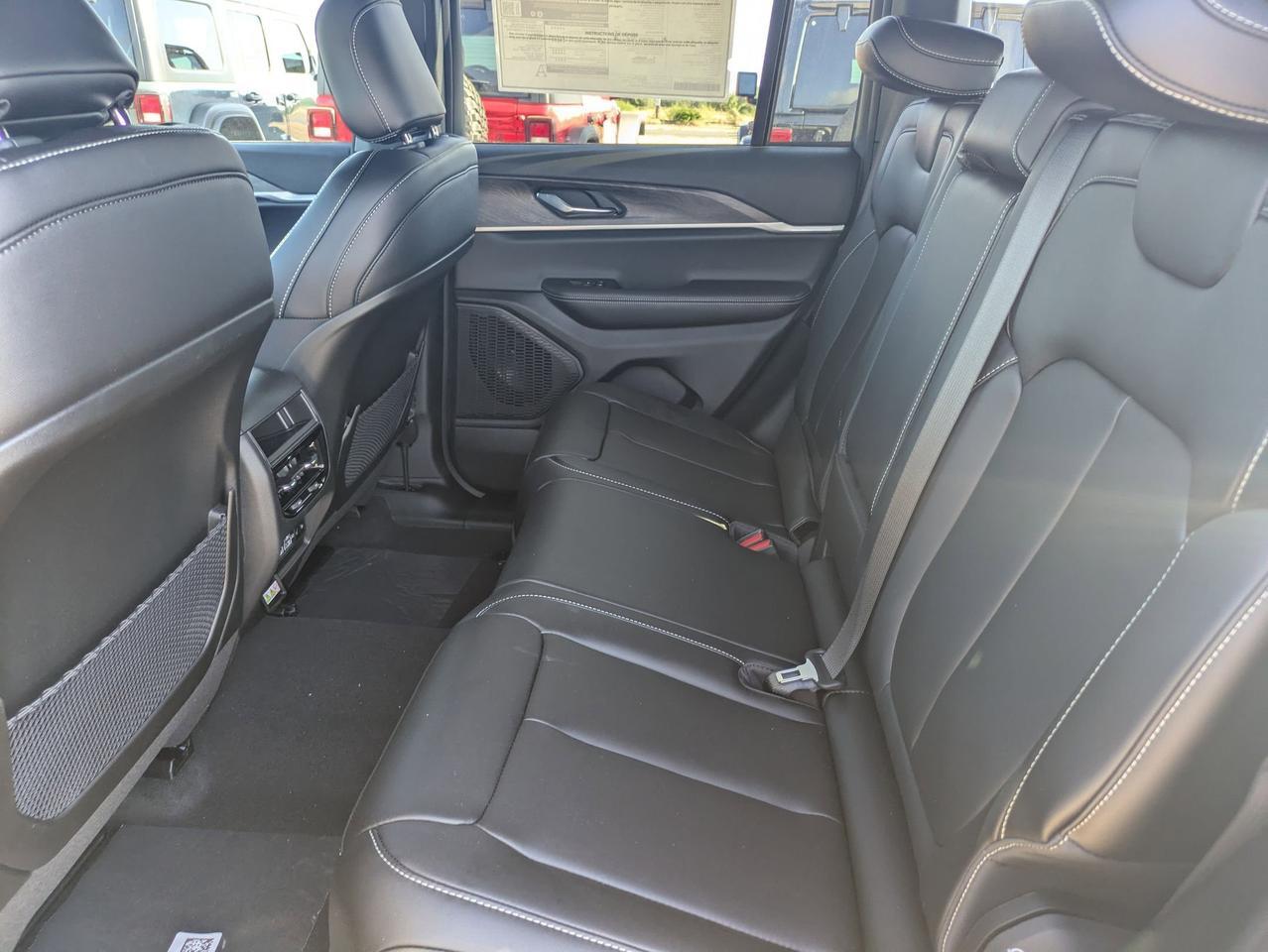 2025 Jeep Grand Cherokee Limited Castroville TX