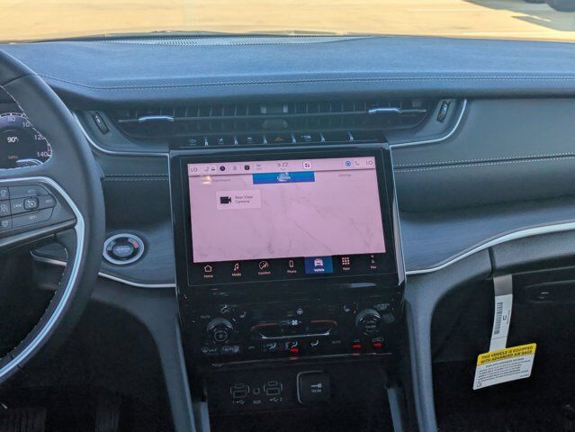 2025 Jeep Grand Cherokee Limited Castroville TX