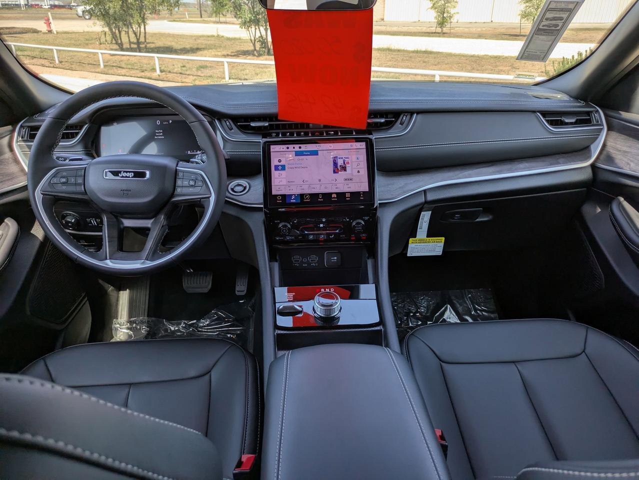 2025 Jeep Grand Cherokee Limited Castroville TX