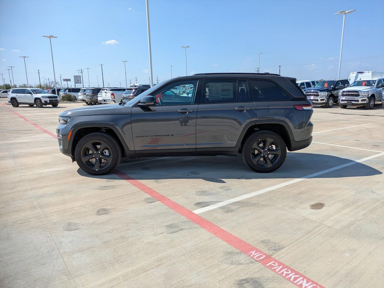 2025 Jeep Grand Cherokee Limited Castroville TX