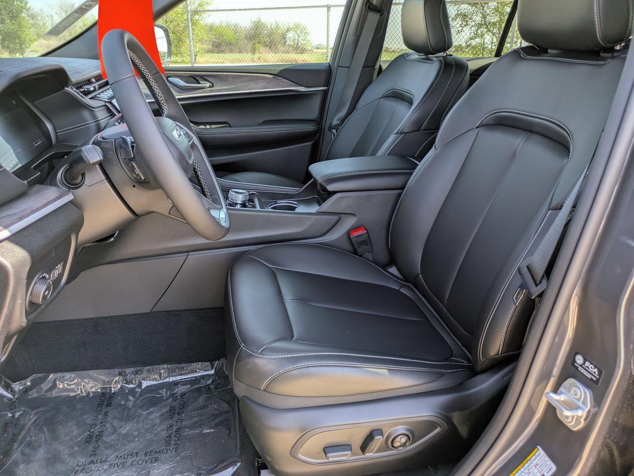 2025 Jeep Grand Cherokee Limited Castroville TX