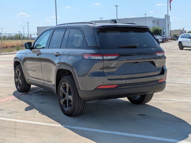 2025 Jeep Grand Cherokee Limited Castroville TX