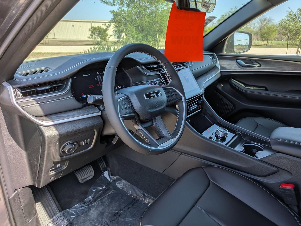2025 Jeep Grand Cherokee Limited Castroville TX