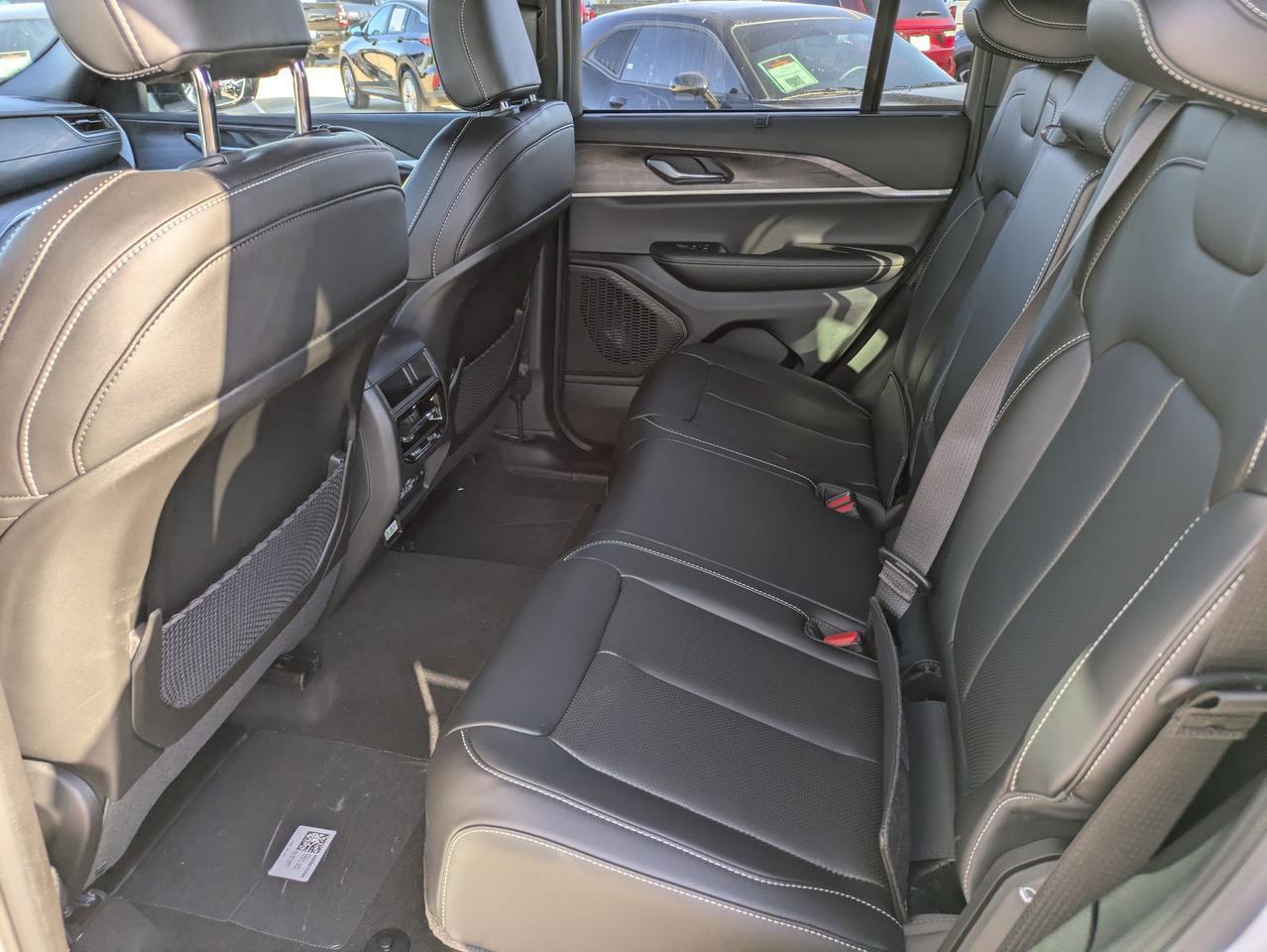 2025 Jeep Grand Cherokee Limited Castroville TX