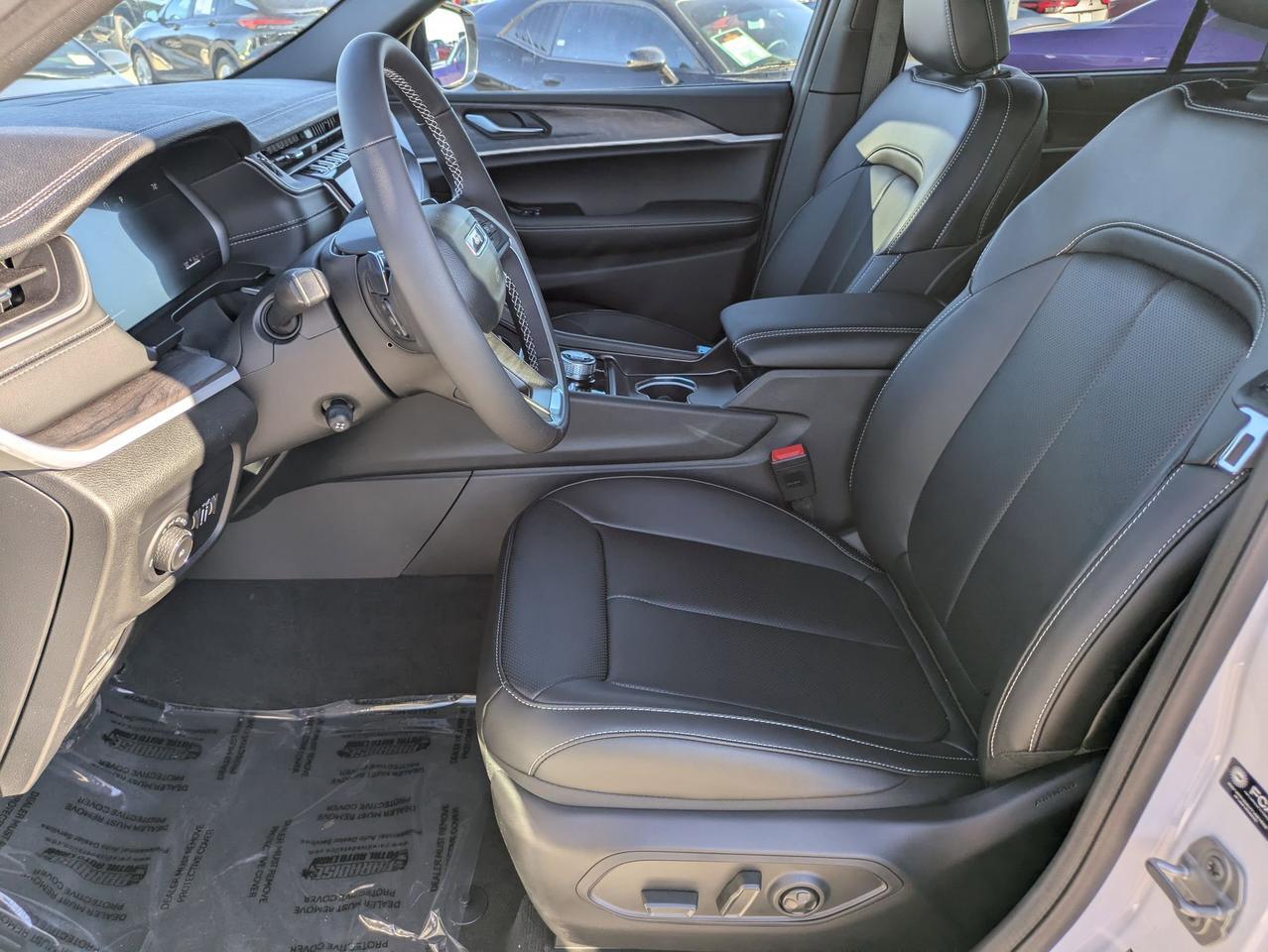 2025 Jeep Grand Cherokee Limited Castroville TX