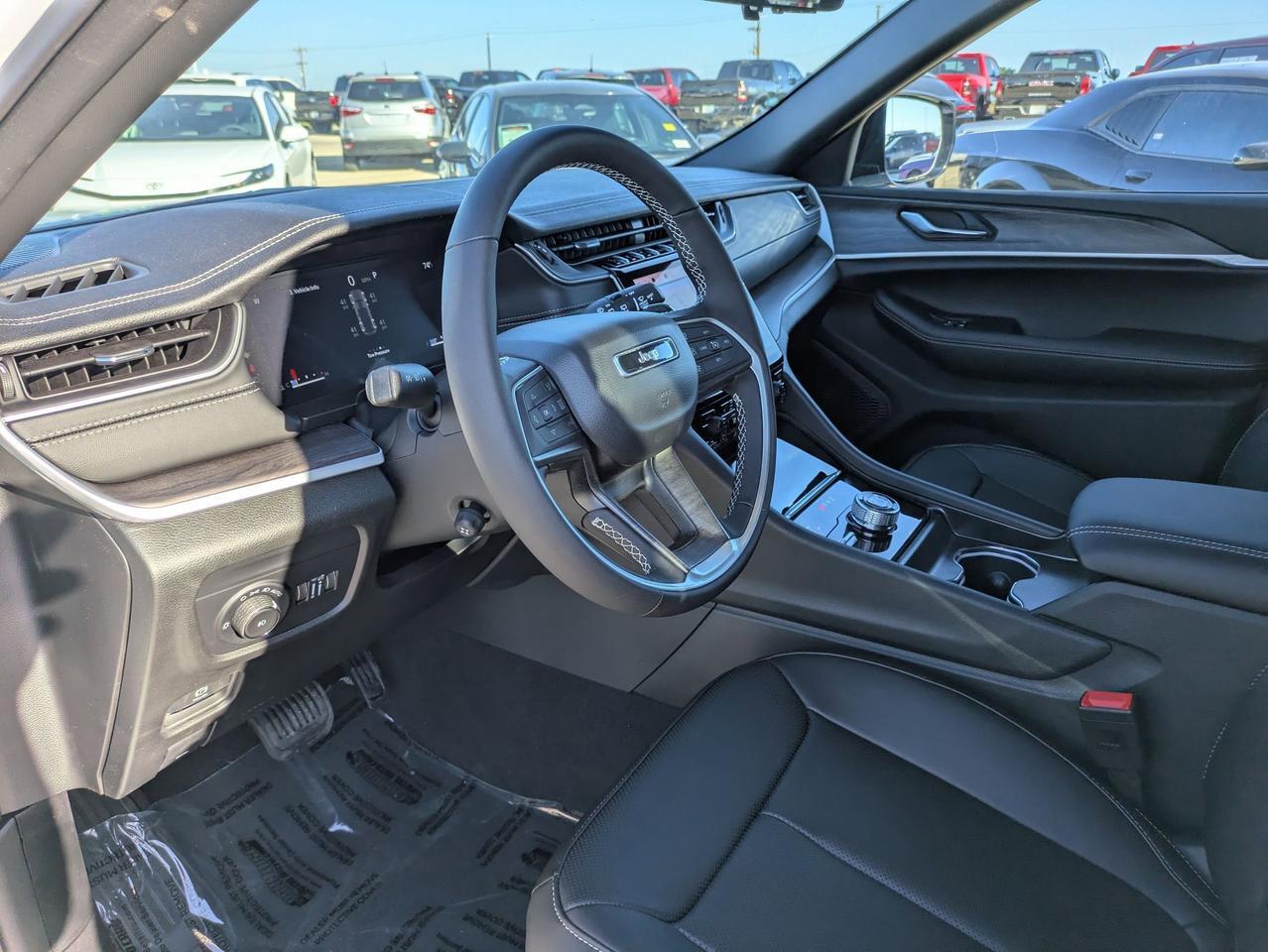 2025 Jeep Grand Cherokee Limited Castroville TX