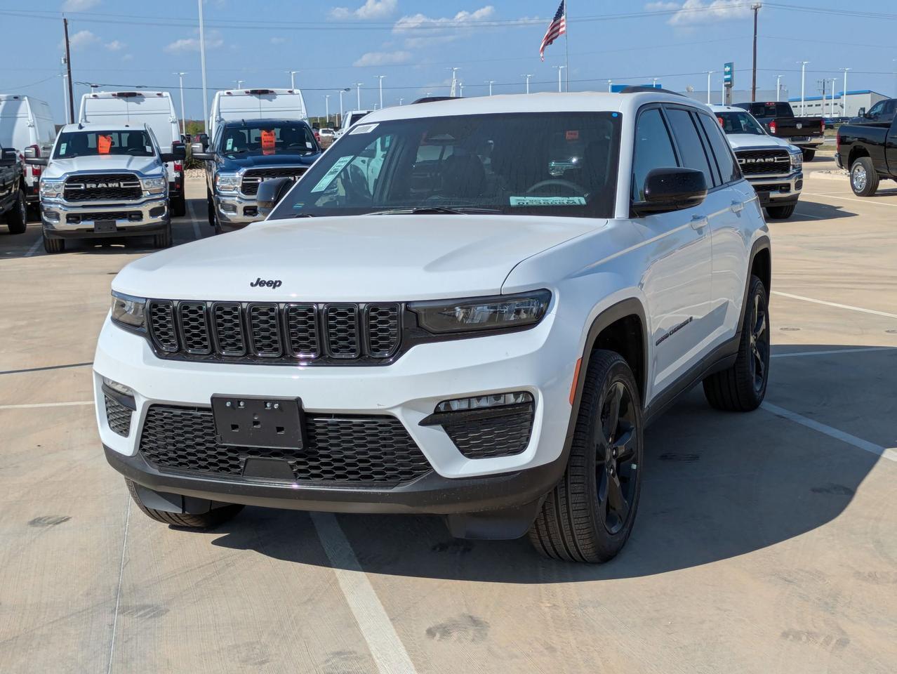 2025 Jeep Grand Cherokee Limited Castroville TX