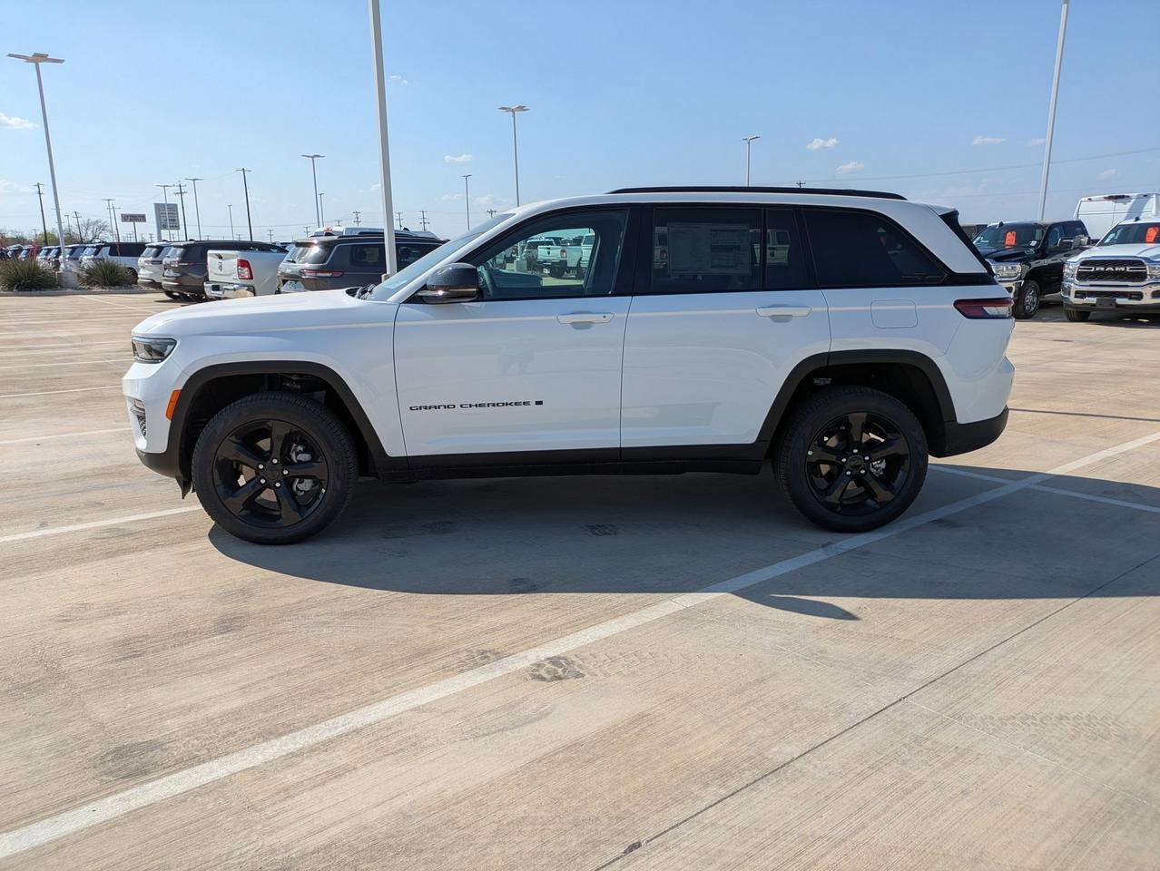 2025 Jeep Grand Cherokee Limited Castroville TX