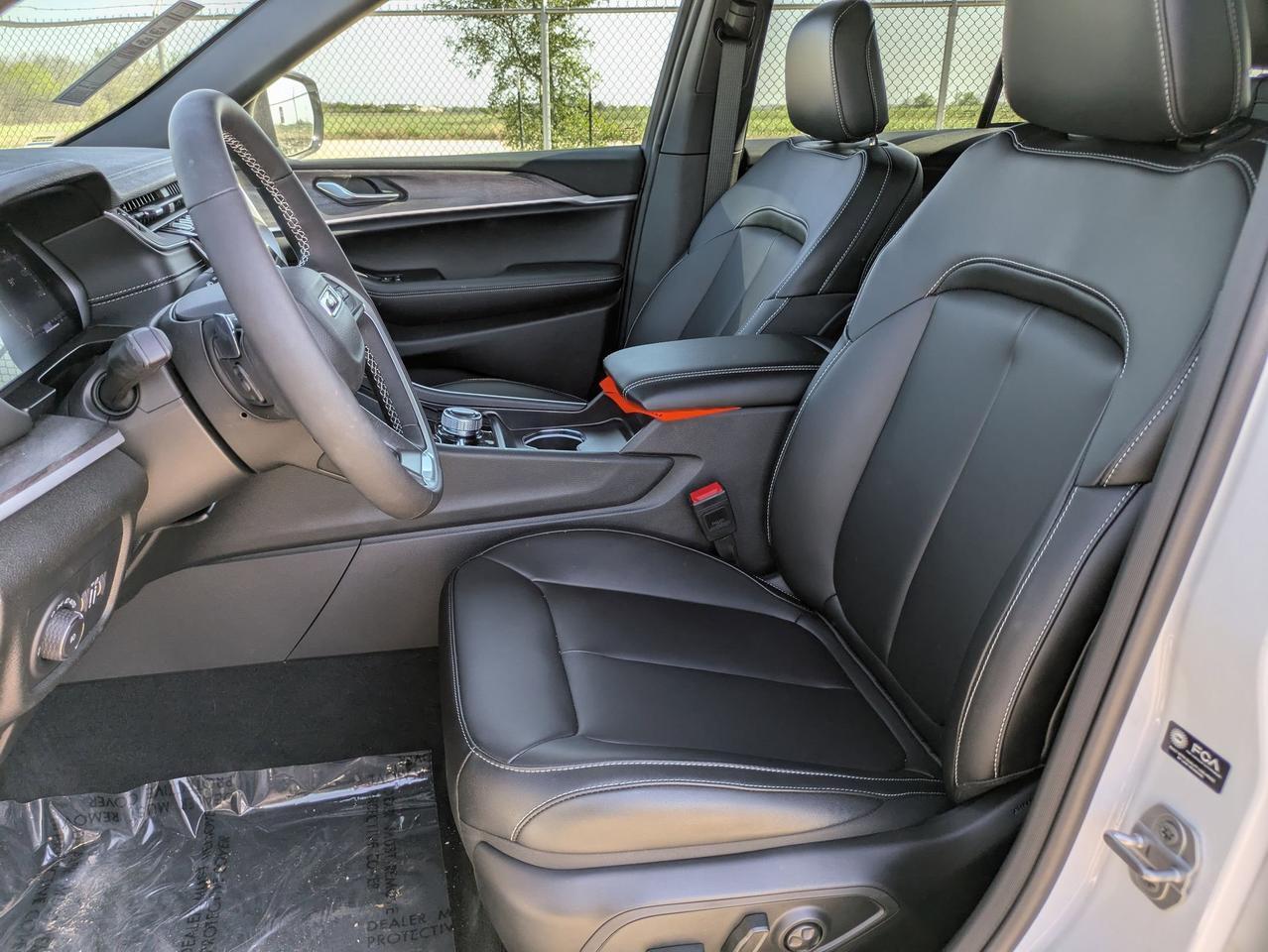 2025 Jeep Grand Cherokee Limited Castroville TX