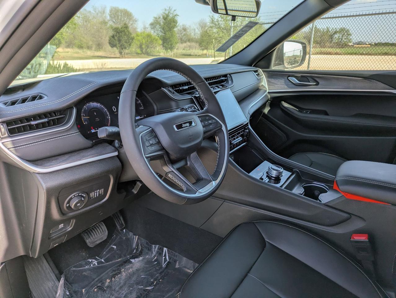 2025 Jeep Grand Cherokee Limited Castroville TX