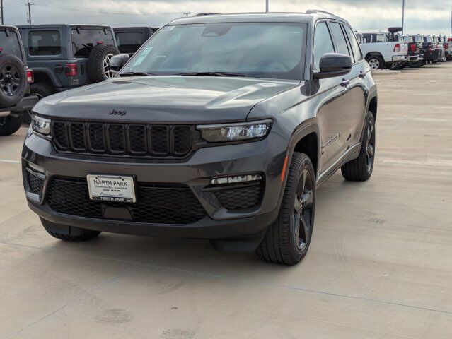 2025 Jeep Grand Cherokee Limited Castroville TX