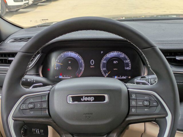 2025 Jeep Grand Cherokee Limited Castroville TX