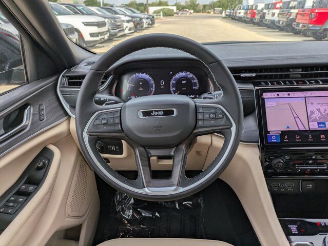 2025 Jeep Grand Cherokee Limited Castroville TX
