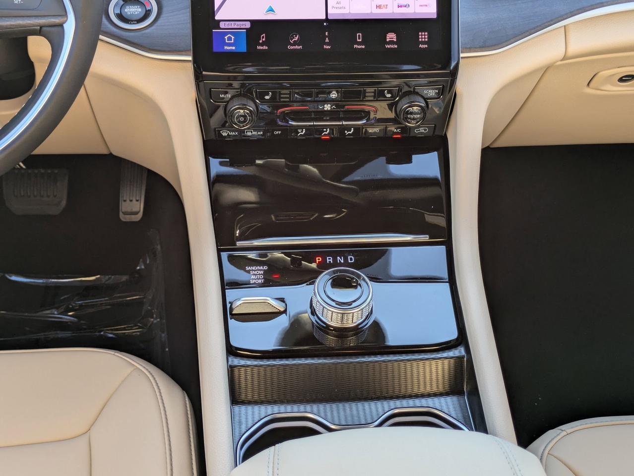 2025 Jeep Grand Cherokee Limited Castroville TX