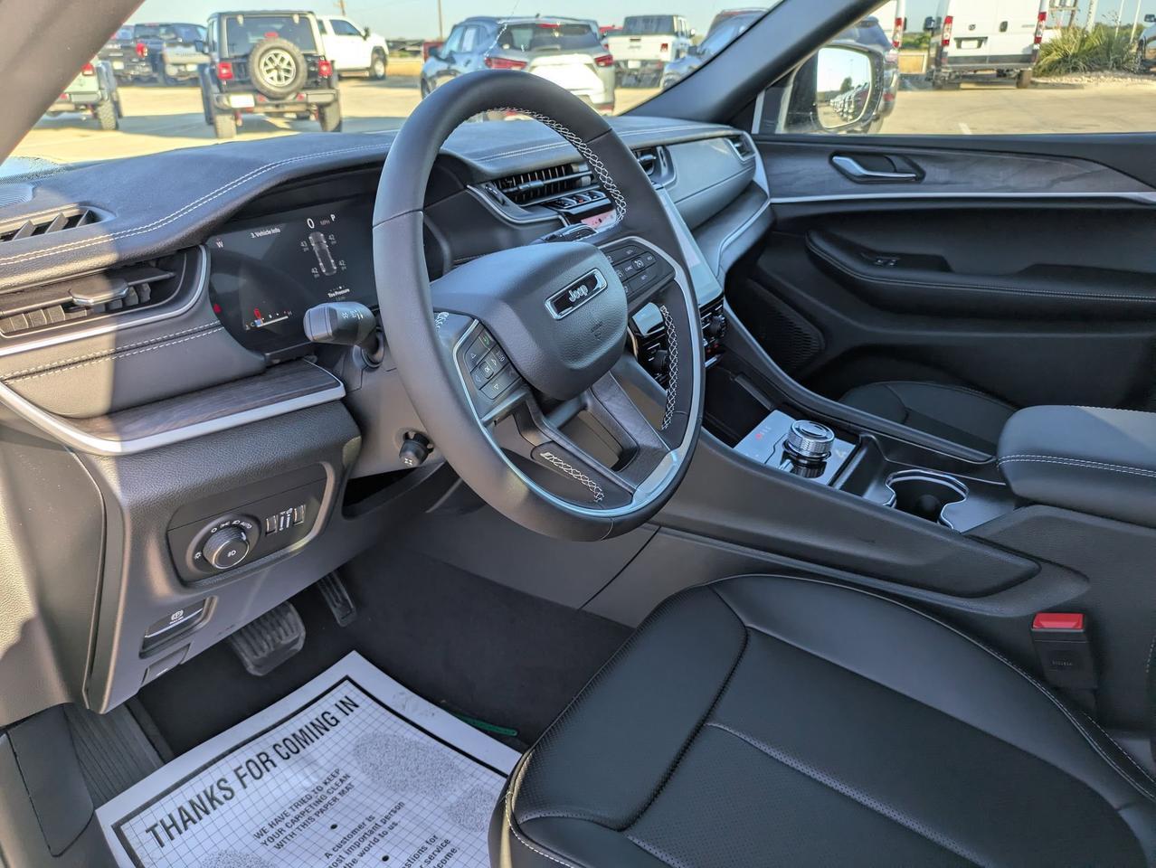 2025 Jeep Grand Cherokee Limited Castroville TX