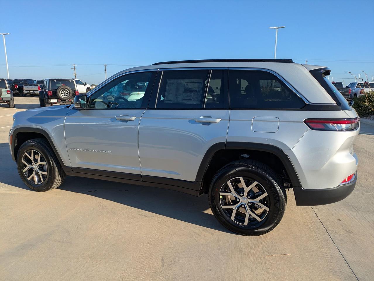 2025 Jeep Grand Cherokee Limited Castroville TX