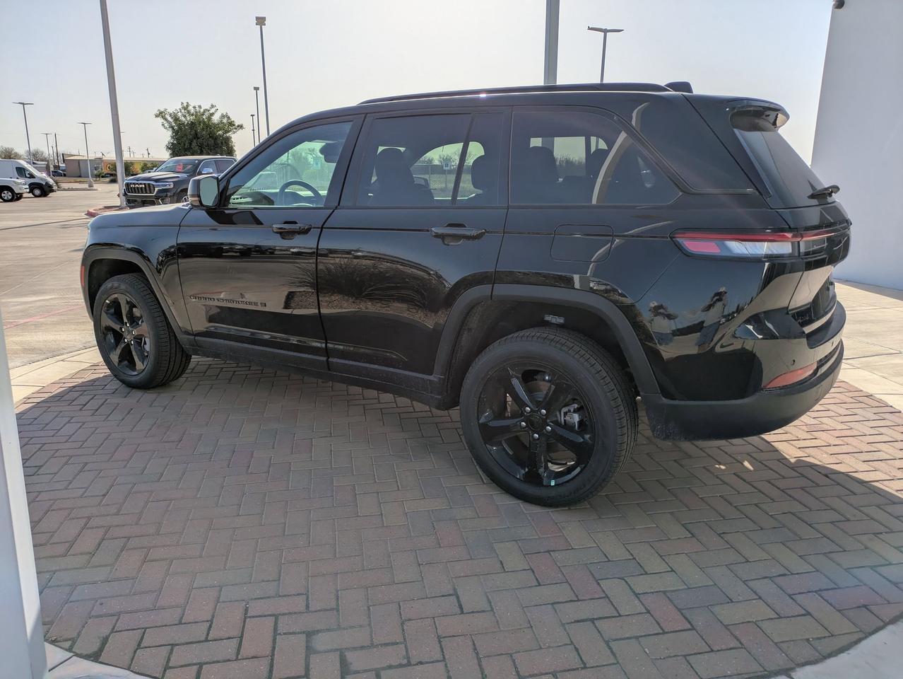 2025 Jeep Grand Cherokee Limited Castroville TX