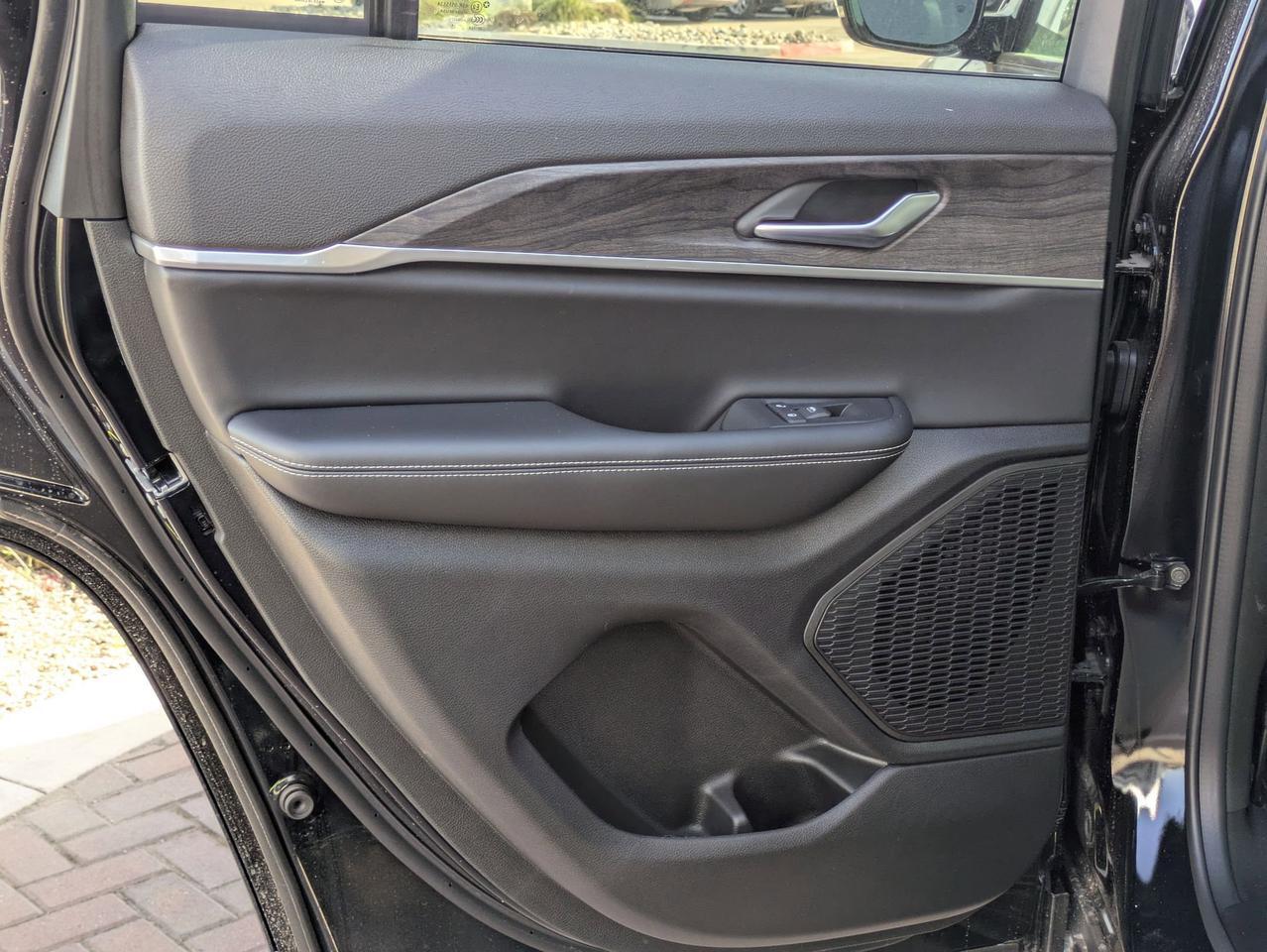 2025 Jeep Grand Cherokee Limited Castroville TX