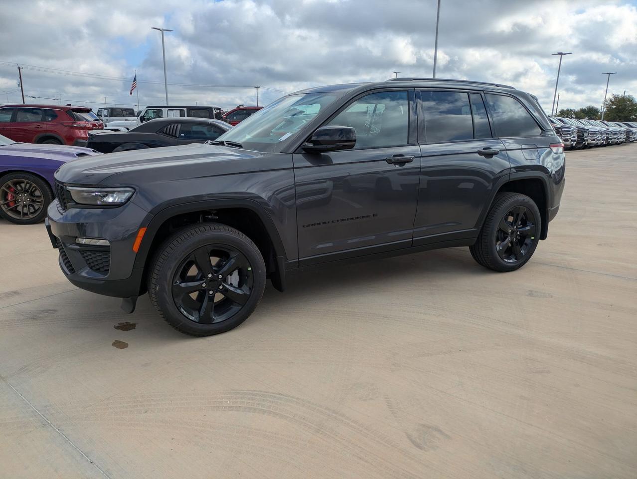 2025 Jeep Grand Cherokee Limited Castroville TX