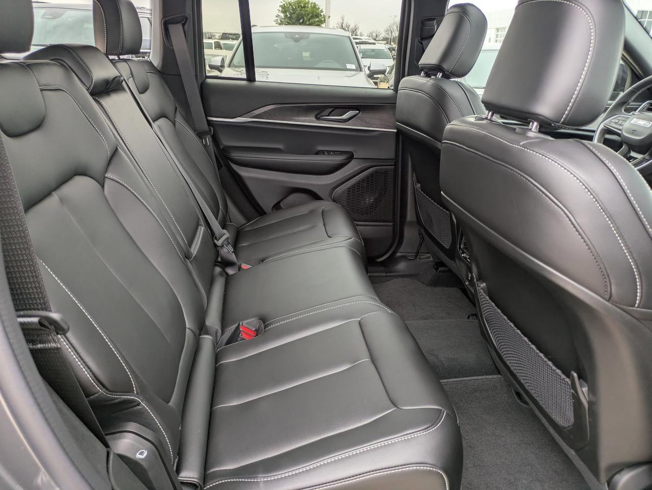 2025 Jeep Grand Cherokee Limited Castroville TX