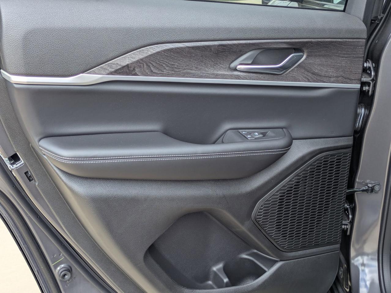 2025 Jeep Grand Cherokee Limited Castroville TX