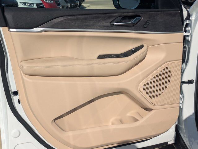 2025 Jeep Grand Cherokee Limited Castroville TX