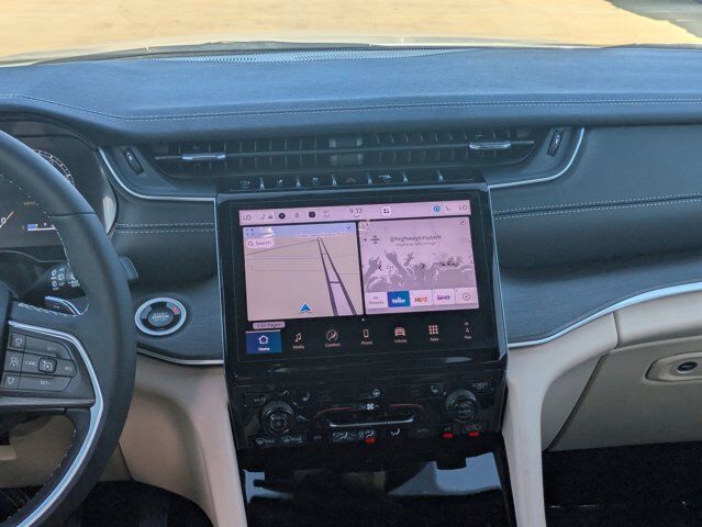 2025 Jeep Grand Cherokee Limited Castroville TX