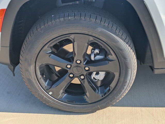 2025 Jeep Grand Cherokee Limited Castroville TX