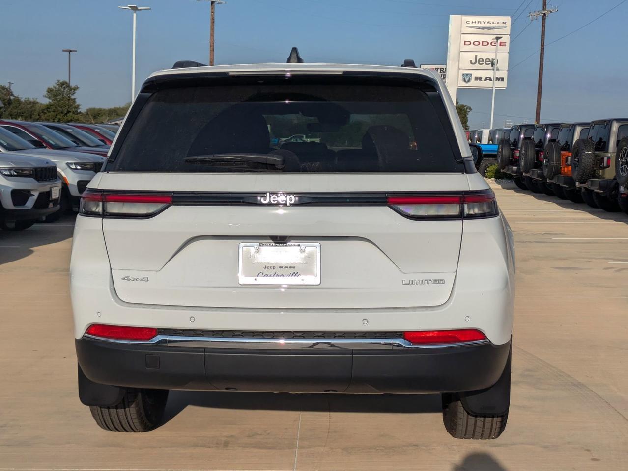 2025 Jeep Grand Cherokee Limited Castroville TX