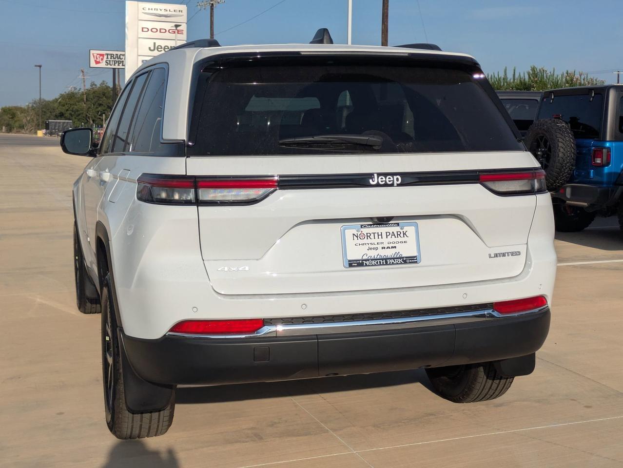 2025 Jeep Grand Cherokee Limited Castroville TX