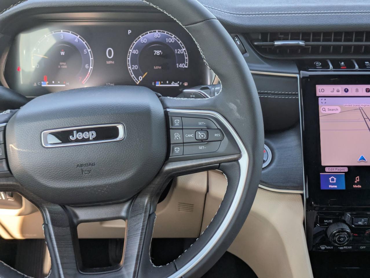 2025 Jeep Grand Cherokee Limited Castroville TX