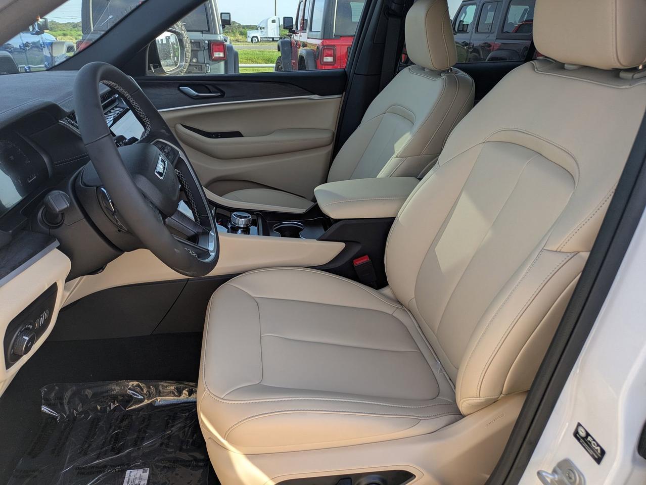 2025 Jeep Grand Cherokee Limited Castroville TX