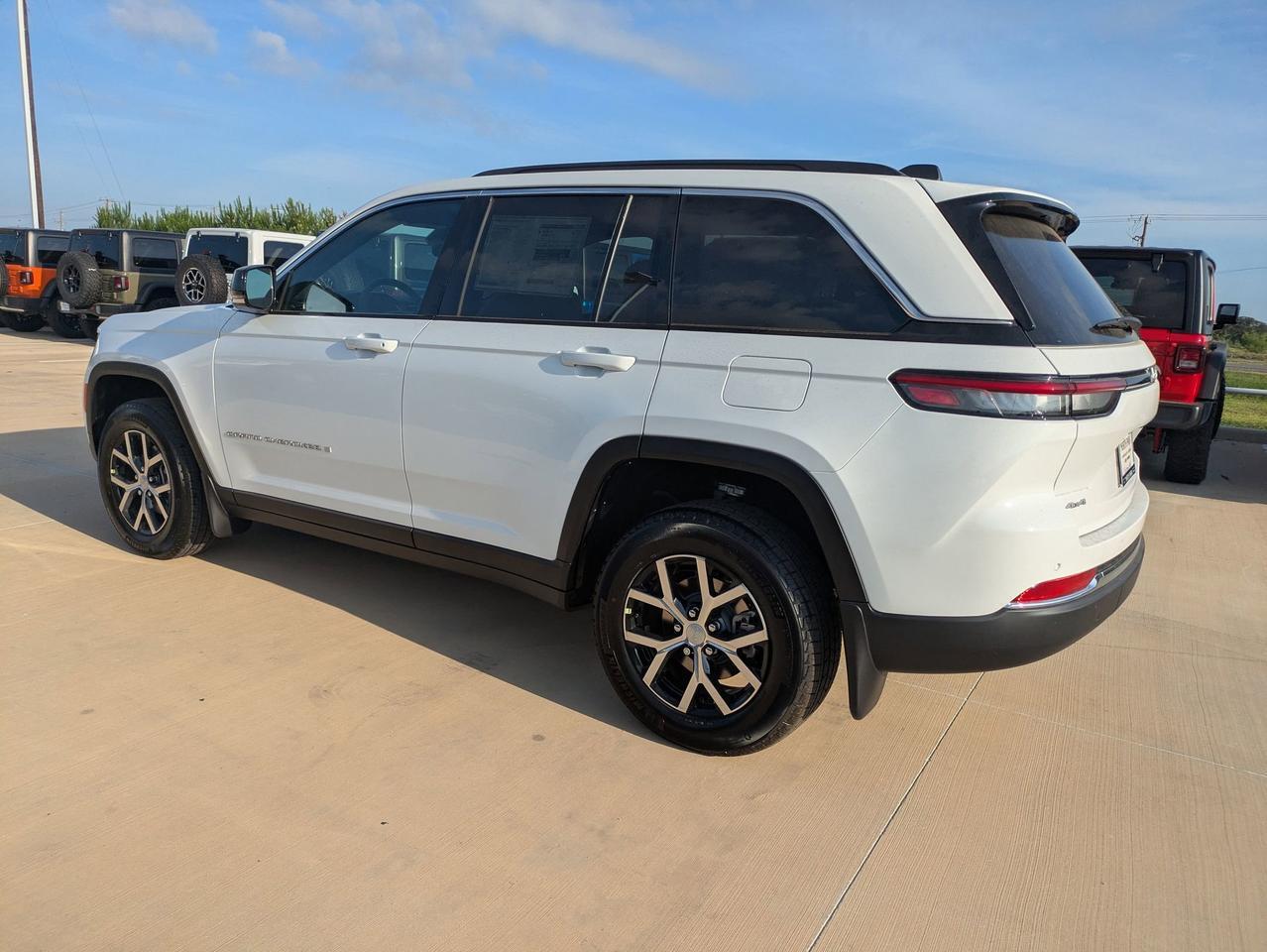 2025 Jeep Grand Cherokee Limited Castroville TX