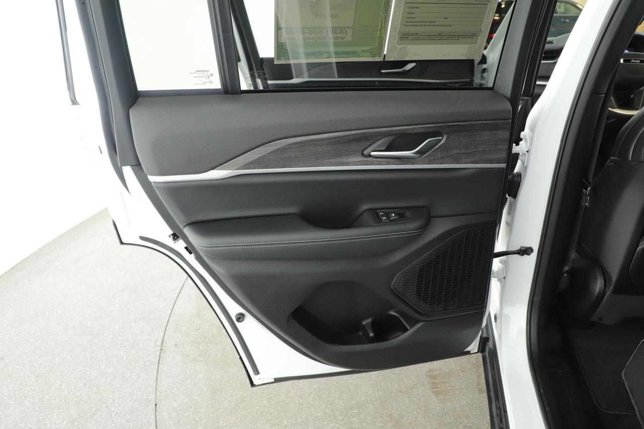 2025 Jeep Grand Cherokee Limited New Braunfels TX