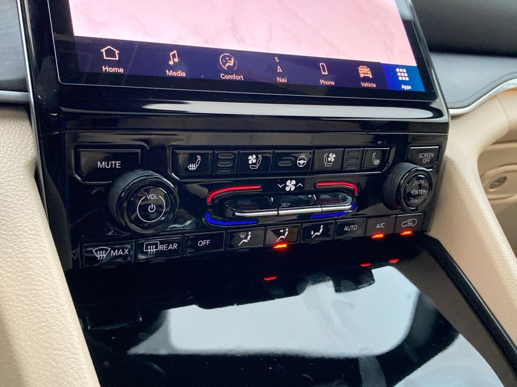 2025 Jeep Grand Cherokee Limited San Antonio TX