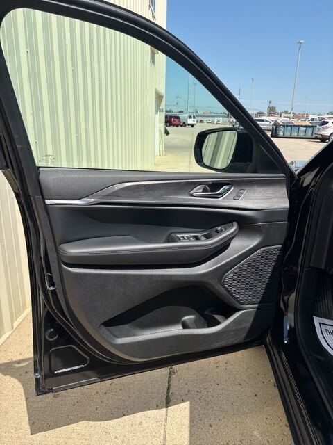 2025 Jeep Grand Cherokee Limited Watertown SD
