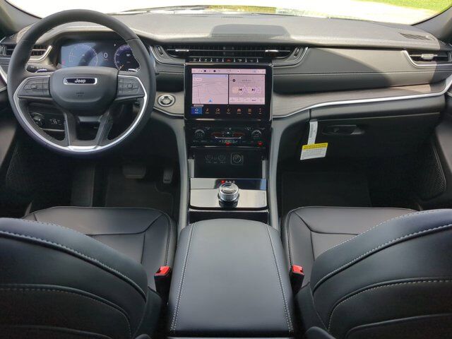 2025 Jeep Grand Cherokee Limited Winder GA