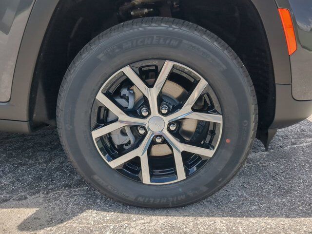 2025 Jeep Grand Cherokee Limited Winder GA
