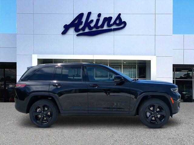 2025 Jeep Grand Cherokee Limited Winder GA
